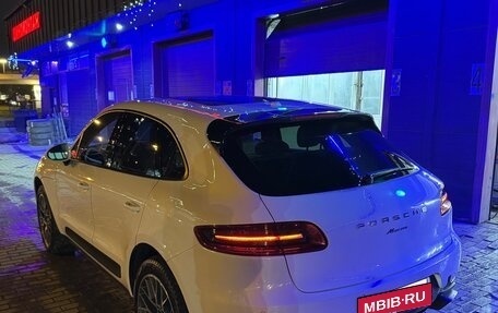 Porsche Macan I рестайлинг, 2018 год, 3 950 000 рублей, 4 фотография
