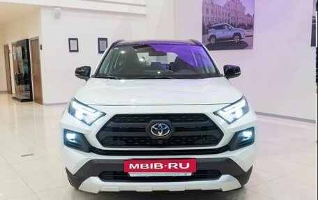 Toyota RAV4, 2025 год, 4 599 000 рублей, 13 фотография