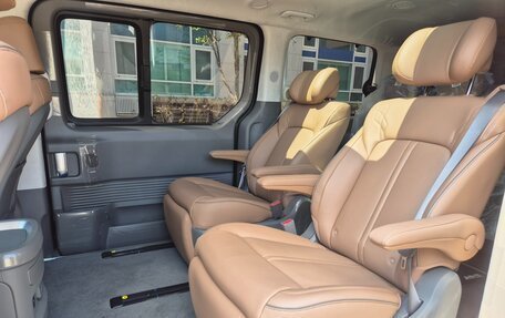 Hyundai Staria, 2025 год, 5 450 000 рублей, 11 фотография