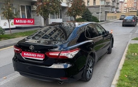 Toyota Camry, 2021 год, 3 550 000 рублей, 4 фотография