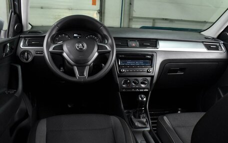 Skoda Rapid I, 2014 год, 999 000 рублей, 6 фотография