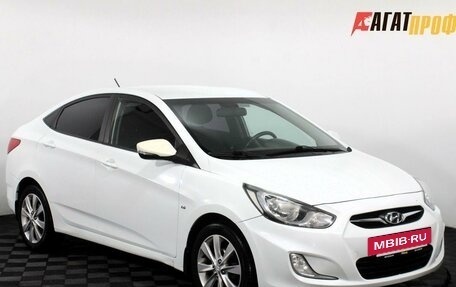 Hyundai Solaris II рестайлинг, 2012 год, 830 000 рублей, 3 фотография