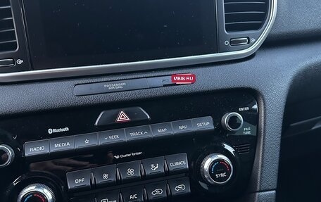 KIA Sportage IV рестайлинг, 2018 год, 2 100 000 рублей, 6 фотография