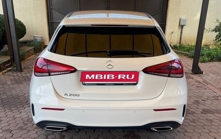 Mercedes-Benz A-Класс, 2021 год, 3 000 000 рублей, 4 фотография