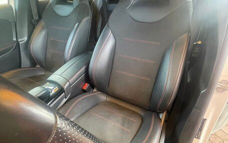 Mercedes-Benz A-Класс, 2021 год, 3 000 000 рублей, 17 фотография