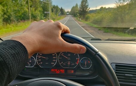 BMW 3 серия, 2003 год, 1 300 000 рублей, 22 фотография