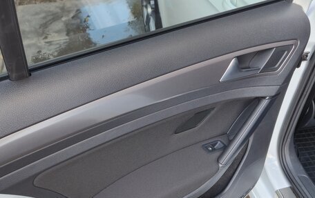 Volkswagen Golf VII, 2014 год, 1 470 000 рублей, 17 фотография