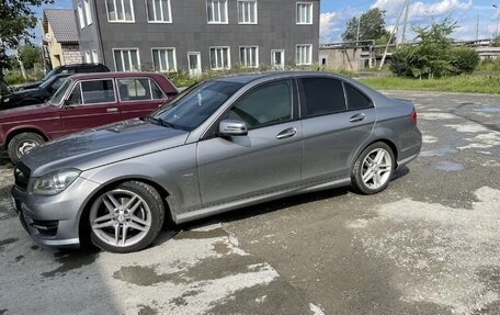 Mercedes-Benz C-Класс, 2011 год, 1 350 000 рублей, 8 фотография
