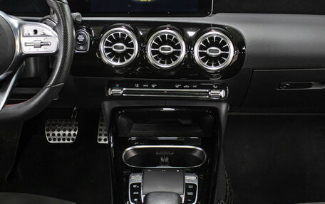 Mercedes-Benz A-Класс AMG, 2020 год, 4 498 000 рублей, 15 фотография