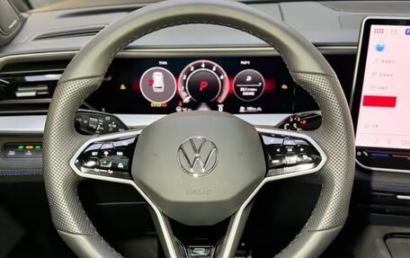 Volkswagen Teramont, 2025 год, 5 710 000 рублей, 16 фотография