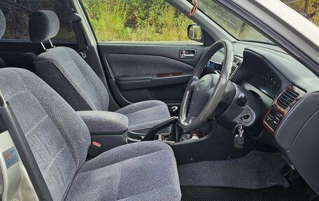 Toyota Carina, 2001 год, 550 000 рублей, 12 фотография