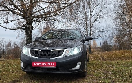 KIA Rio III рестайлинг, 2013 год, 700 000 рублей, 1 фотография