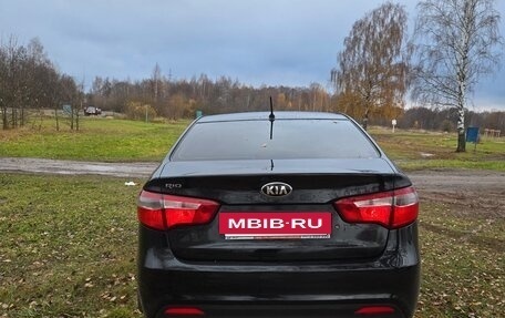 KIA Rio III рестайлинг, 2013 год, 700 000 рублей, 17 фотография