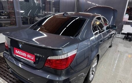 BMW 5 серия, 2008 год, 1 650 000 рублей, 11 фотография