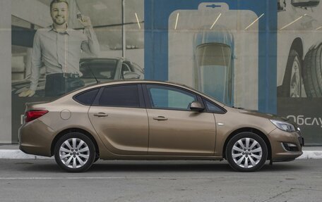 Opel Astra J, 2013 год, 799 000 рублей, 5 фотография