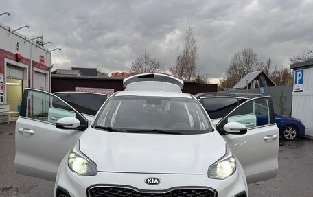 KIA Sportage IV рестайлинг, 2020 год, 1 990 000 рублей, 8 фотография