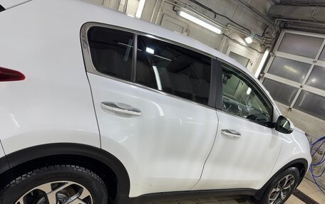 KIA Sportage IV рестайлинг, 2020 год, 1 990 000 рублей, 27 фотография