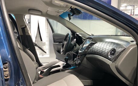 Chevrolet Cruze II, 2010 год, 715 000 рублей, 9 фотография