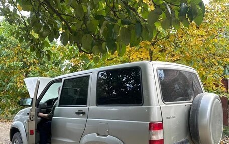 ЛуАЗ Patriot, 2012 год, 590 000 рублей, 18 фотография