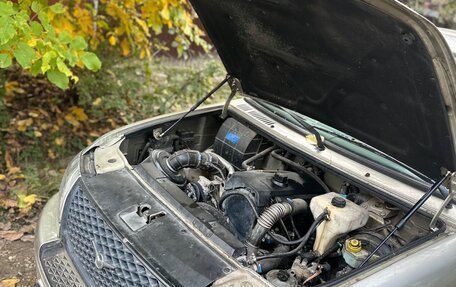 ЛуАЗ Patriot, 2012 год, 590 000 рублей, 16 фотография