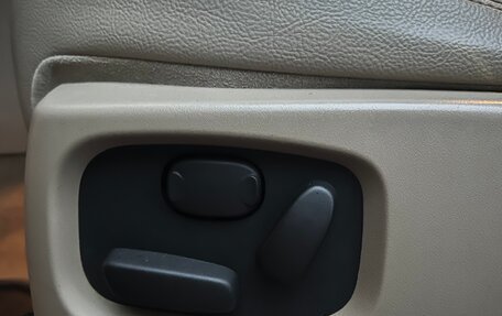 Land Rover Discovery IV, 2011 год, 1 950 000 рублей, 14 фотография