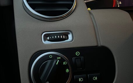 Land Rover Discovery IV, 2011 год, 1 950 000 рублей, 18 фотография