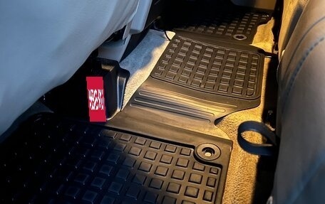 Land Rover Discovery IV, 2011 год, 1 950 000 рублей, 31 фотография