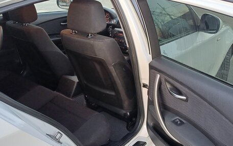 BMW 1 серия, 2009 год, 970 000 рублей, 15 фотография