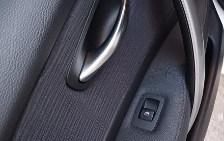 BMW 1 серия, 2009 год, 970 000 рублей, 30 фотография