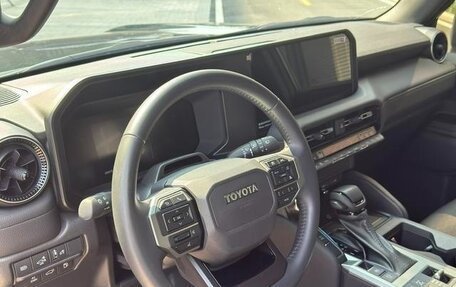 Toyota Land Cruiser Prado, 2024 год, 7 600 000 рублей, 17 фотография