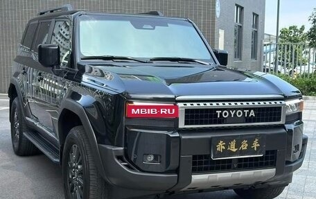 Toyota Land Cruiser Prado, 2024 год, 7 600 000 рублей, 3 фотография