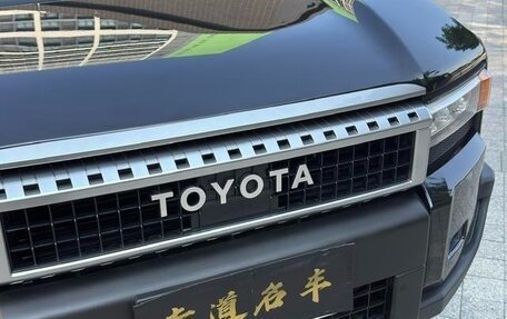 Toyota Land Cruiser Prado, 2024 год, 7 600 000 рублей, 30 фотография