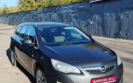 Opel Astra J, 2011 год, 835 000 рублей, 8 фотография