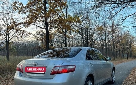 Toyota Camry, 2009 год, 1 200 000 рублей, 4 фотография