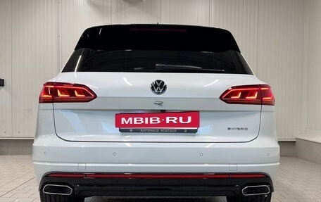 Volkswagen Touareg III, 2022 год, 7 100 000 рублей, 4 фотография