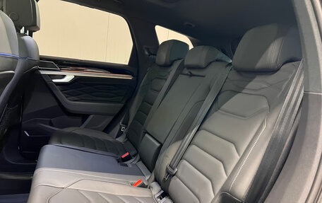 Volkswagen Touareg III, 2022 год, 7 100 000 рублей, 15 фотография