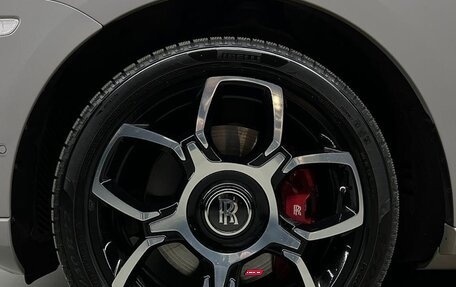 Rolls-Royce Cullinan, 2021 год, 40 000 000 рублей, 8 фотография