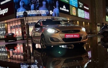 Hyundai Solaris II рестайлинг, 2012 год, 538 000 рублей, 2 фотография