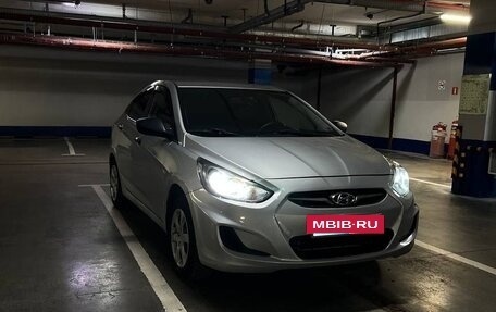 Hyundai Solaris II рестайлинг, 2012 год, 538 000 рублей, 4 фотография