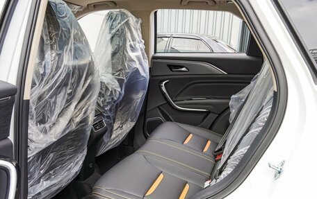 FAW Bestune T77, 2023 год, 2 150 000 рублей, 12 фотография