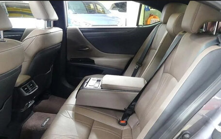 Lexus ES VII, 2021 год, 3 530 000 рублей, 10 фотография