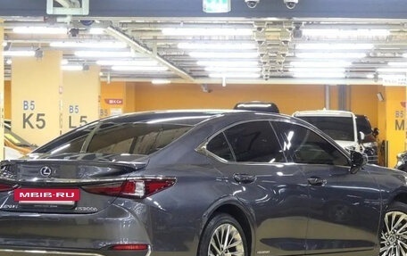 Lexus ES VII, 2021 год, 3 530 000 рублей, 2 фотография