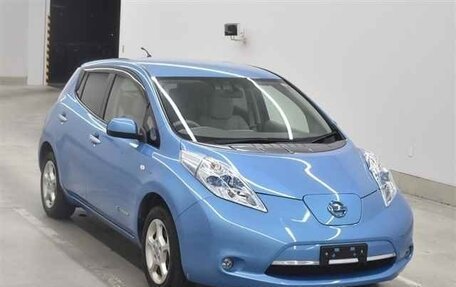 Nissan Leaf I, 2011 год, 375 000 рублей, 1 фотография