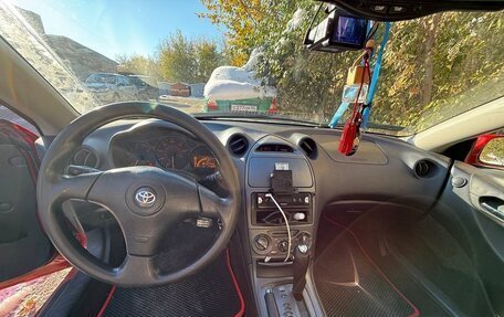 Toyota Celica VII рестайлинг, 2003 год, 700 000 рублей, 10 фотография