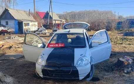 Toyota Vitz, 2000 год, 180 000 рублей, 1 фотография