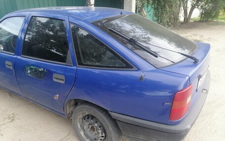 Opel Vectra A, 1992 год, 80 000 рублей, 3 фотография