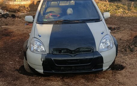 Toyota Vitz, 2000 год, 180 000 рублей, 2 фотография