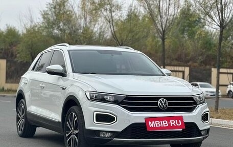 Volkswagen T-Roc I, 2022 год, 1 360 000 рублей, 5 фотография