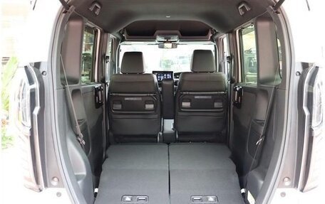 Honda N-BOX II, 2022 год, 800 000 рублей, 17 фотография