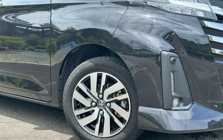 Toyota Roomy I, 2022 год, 1 000 000 рублей, 8 фотография